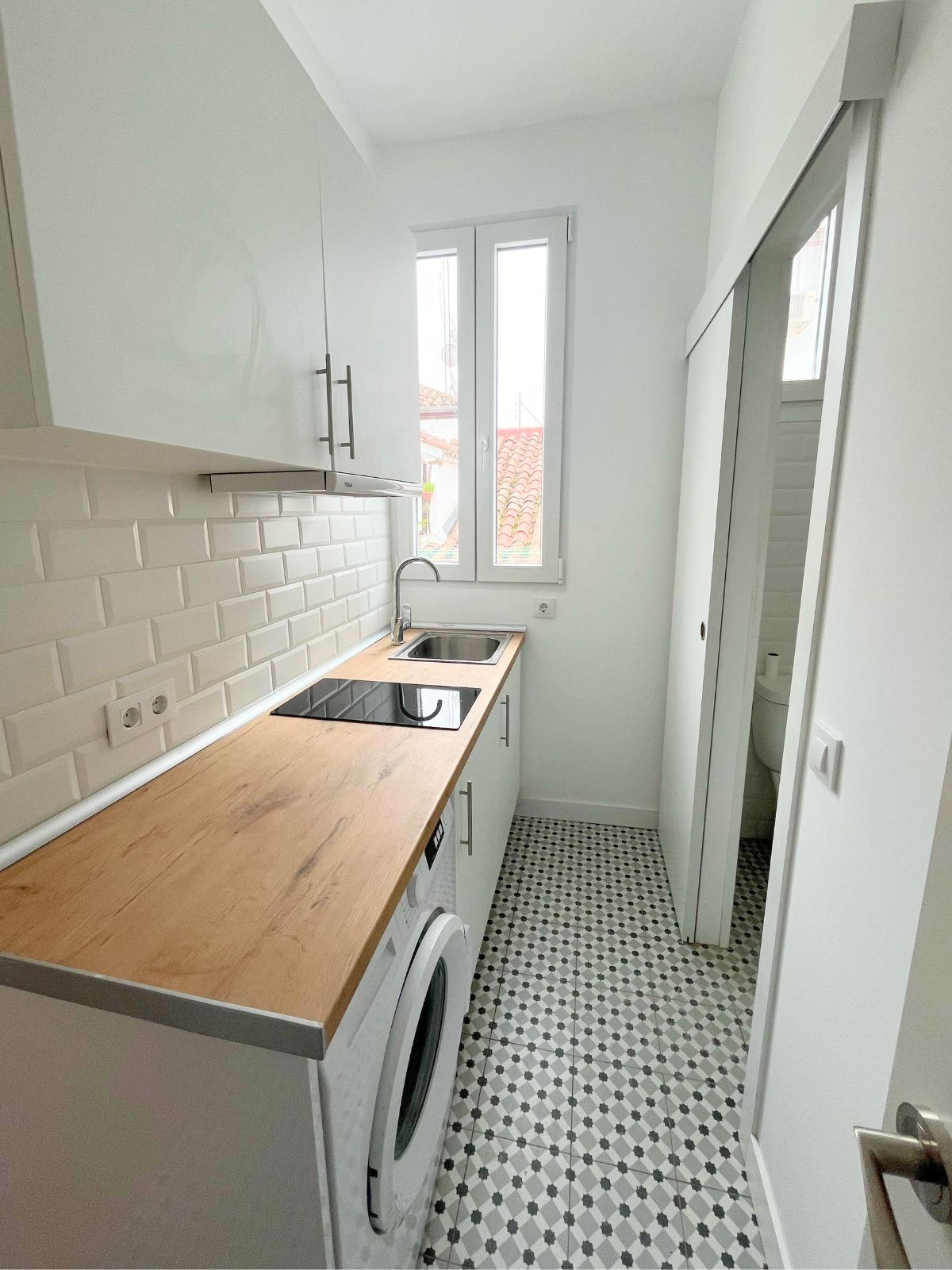 Piso en alquiler en Calle Tribulete, Lavapiés.