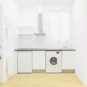 Piso en alquiler en Calle Tribulete, Lavapiés.