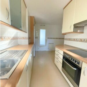 Piso en alquiler en Calle María Curie, San Sebastián de los Reyes.