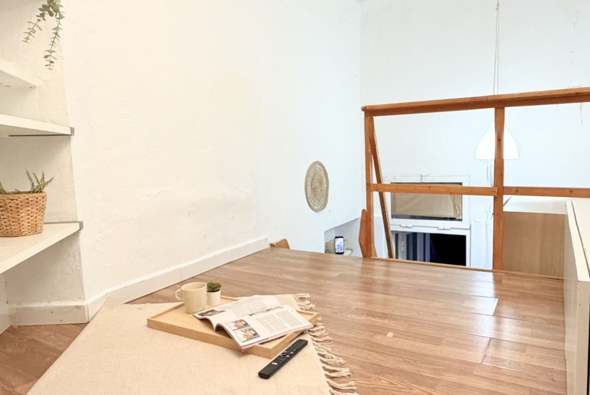 Piso en venta en Calle Salitre, Lavapiés.
