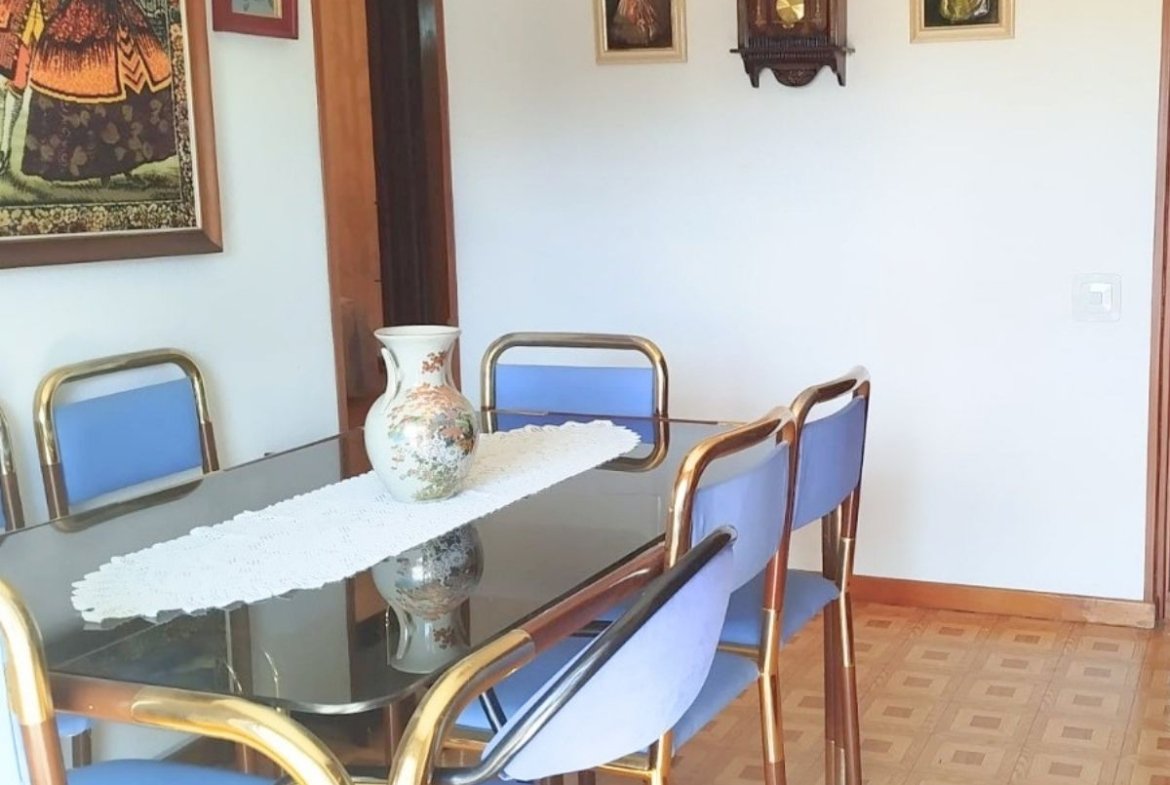 Piso en venta en Avenida Reyes Católicos, Alcalá de Henares.