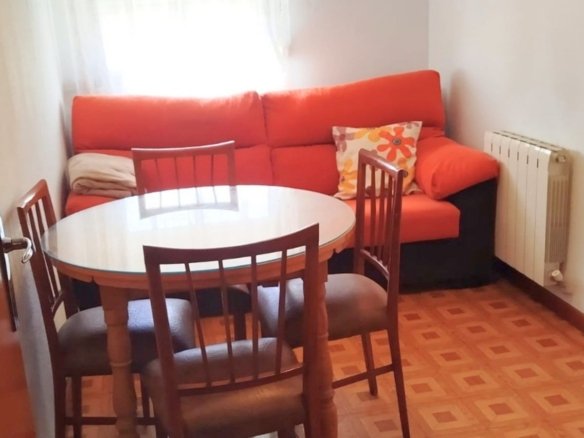 Piso en venta en Avenida Reyes Católicos, Alcalá de Henares.