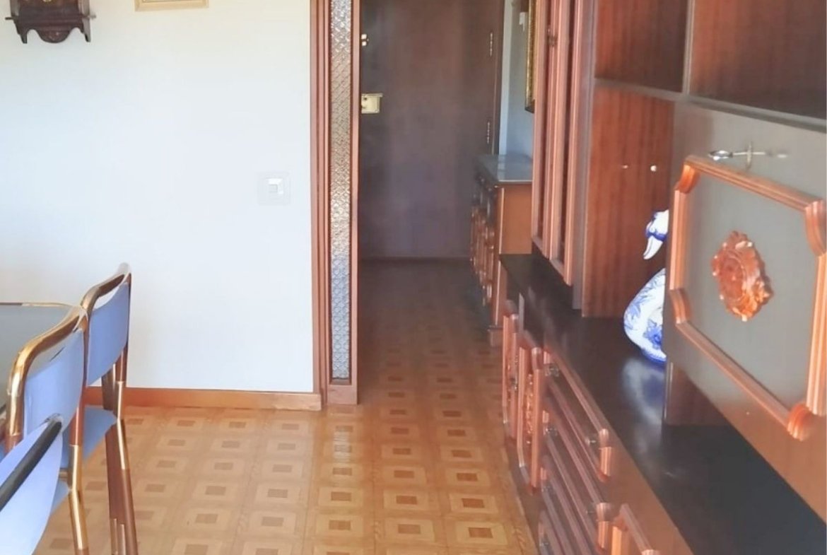 Piso en venta en Avenida Reyes Católicos, Alcalá de Henares.