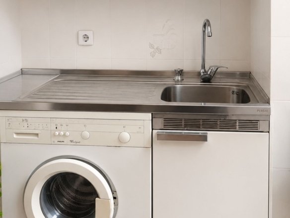 Piso en venta en Avenida Reyes Católicos, Alcalá de Henares.