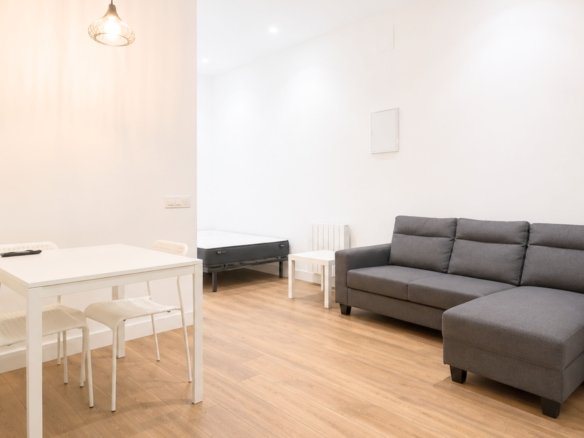 Estudio en alquiler en Calle Nicolasa Gómez, San Blas-Canillejas.