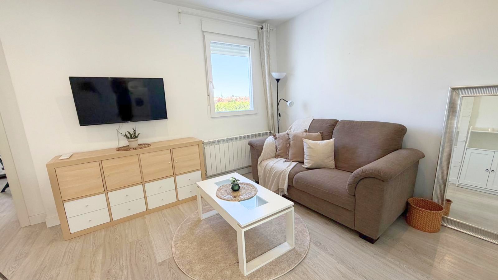 Piso en venta en Calle de Antonio Lopez, Carabanchel.