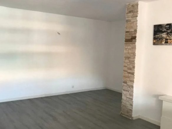 Piso en venta en Calle Río Escabas, Alcalá de Henares.