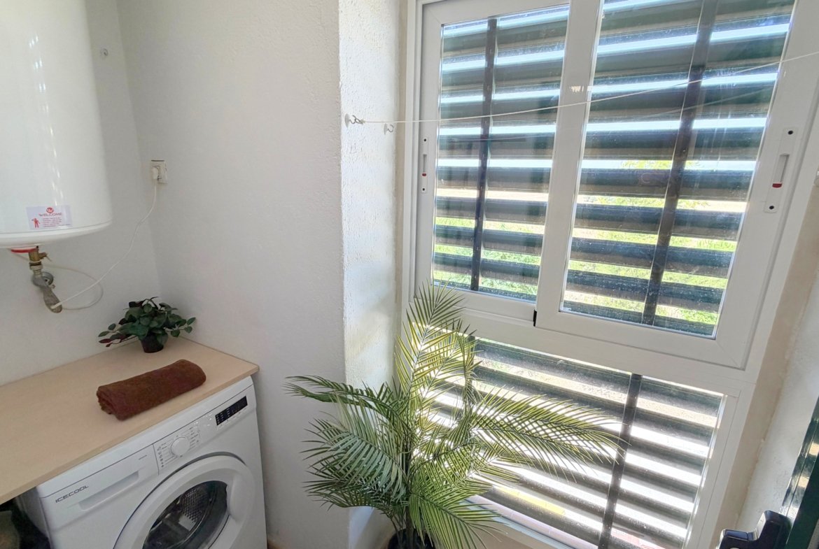 Piso en Venta en Calle Maximino López, Valmojado, Toledo.