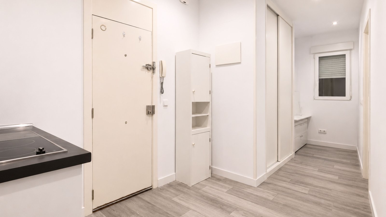 5 Piso en alquiler en Calle Teruel, Cuatro Caminos, Tetuán.