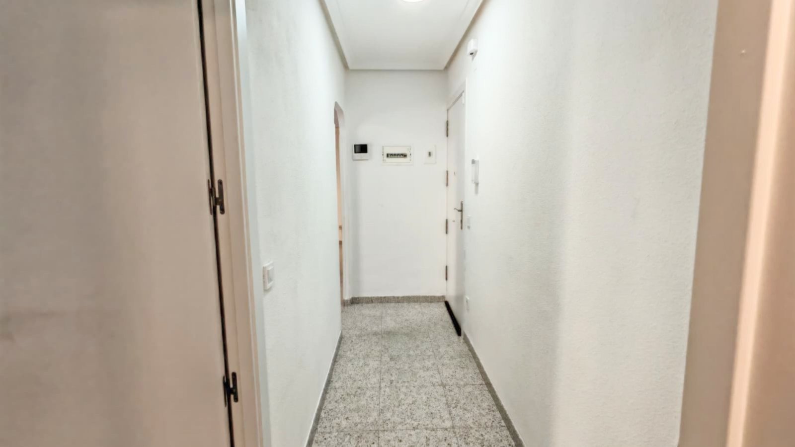 Piso en alquiler en Calle Peironcely, Entrevías.
