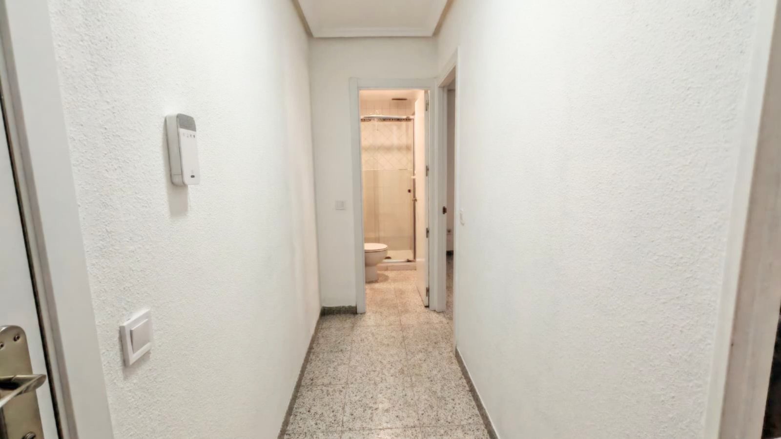 Piso en alquiler en Calle Peironcely, Entrevías.