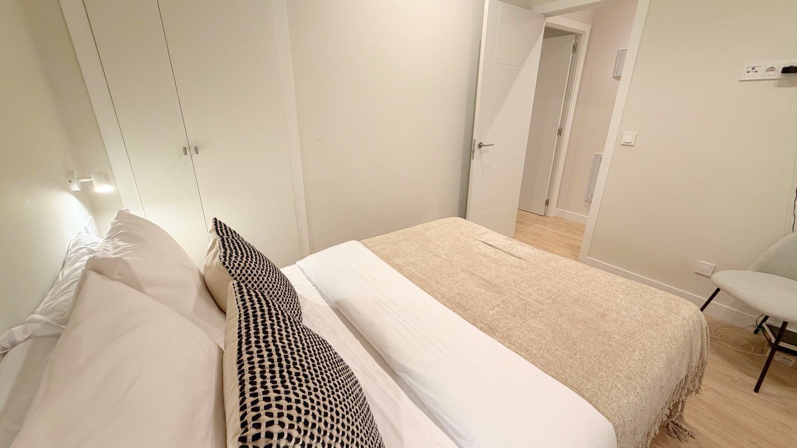 9 Piso en venta en Calle de Juan Bravo, Salamanca.
