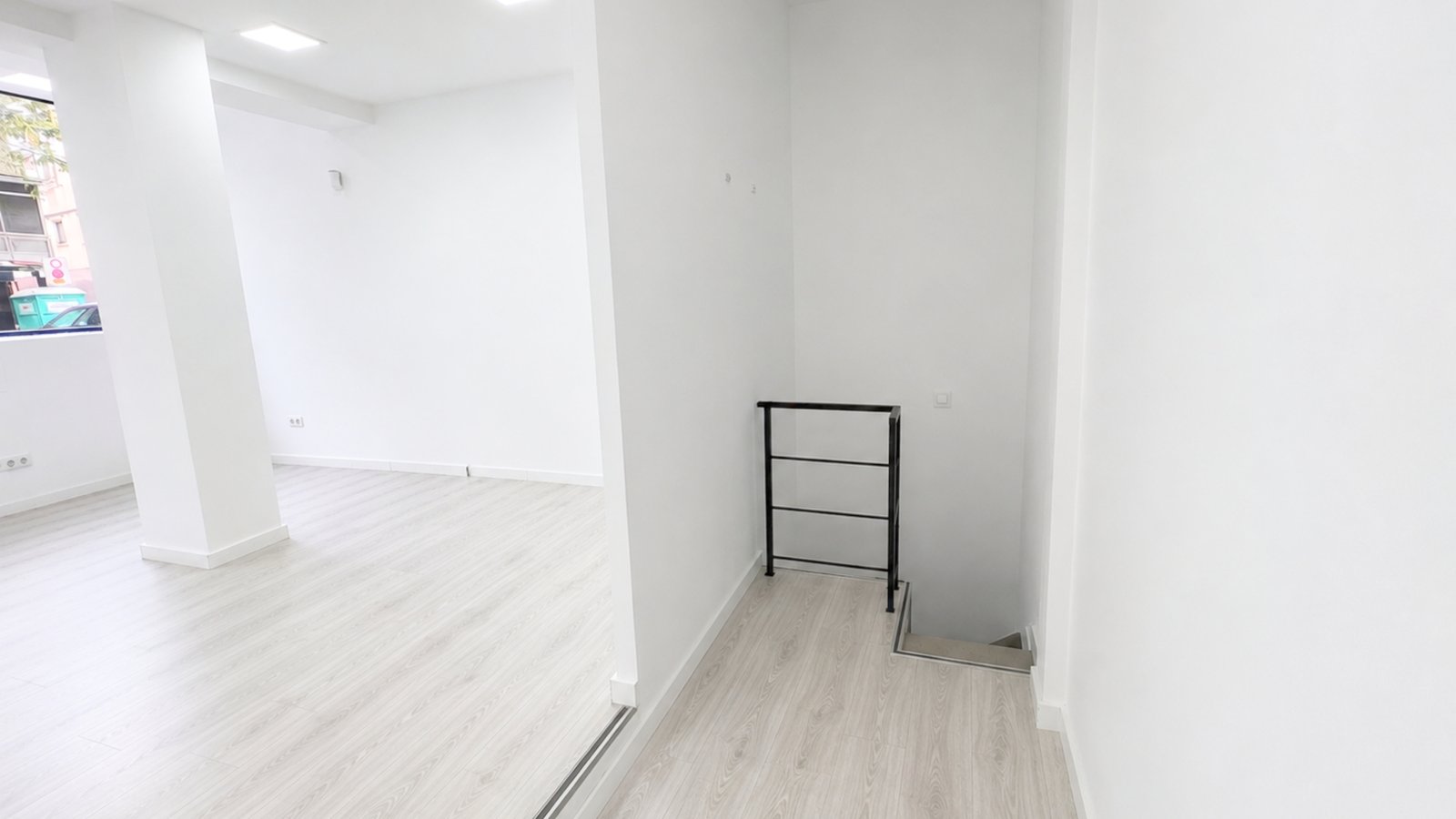 12 Local comercial en alquiler en Calle de Antonio López, Carabanchel, Madrid.
