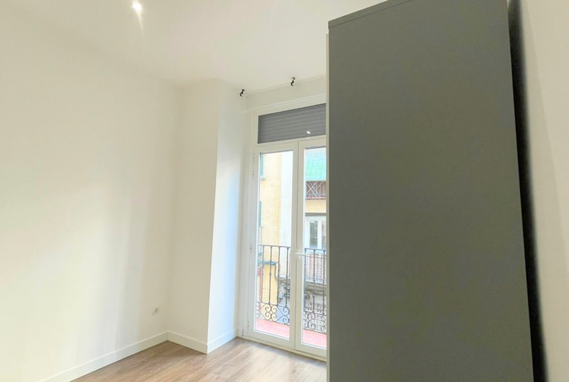 Piso en alquiler en Calle Zurita, Lavapiés.