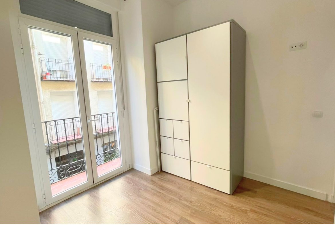 Piso en alquiler en Calle Zurita, Lavapiés.