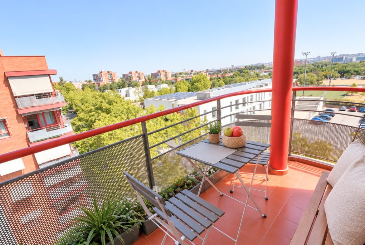 Piso en venta en Calle Avena, Usera.