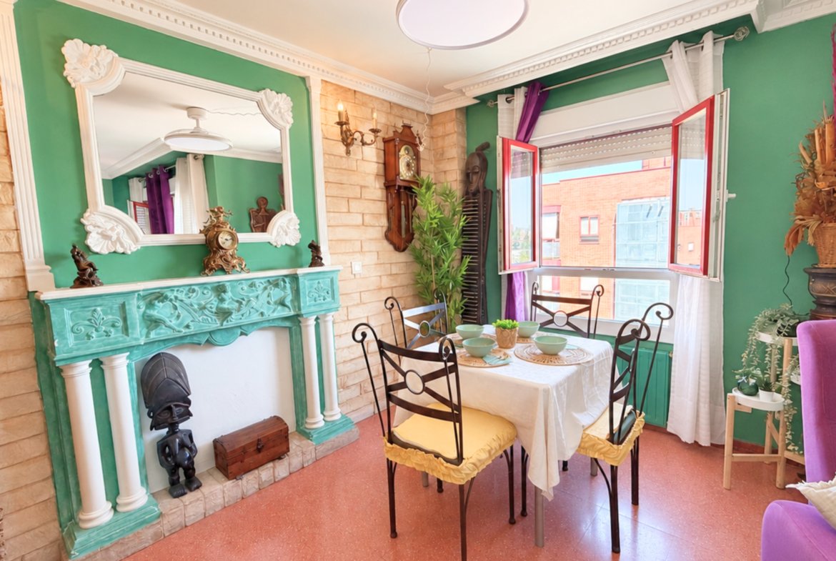 Piso en venta en Calle Avena, Usera.