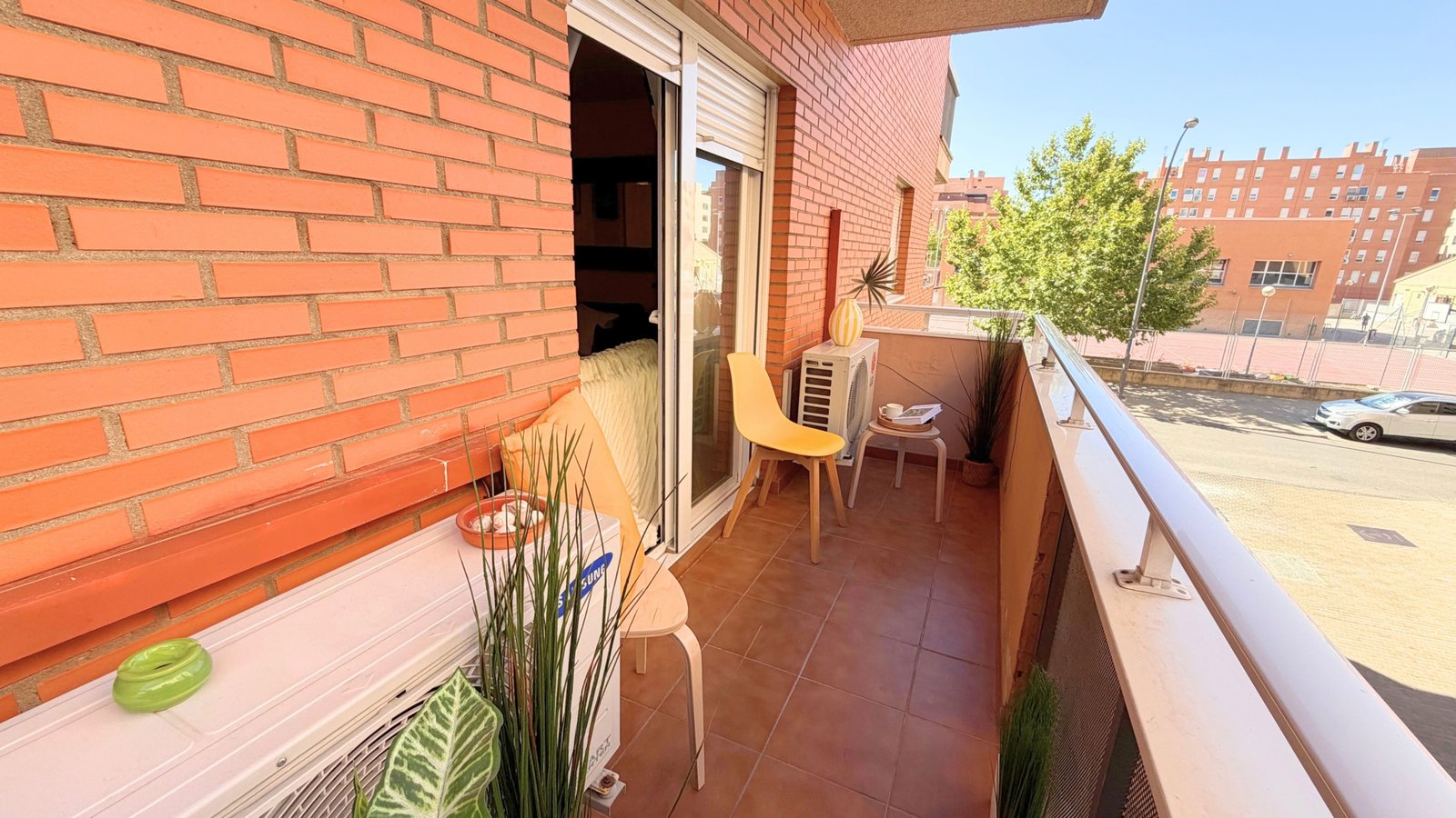 12 Piso en venta en Calle Icíar Bollaín, Getafe.