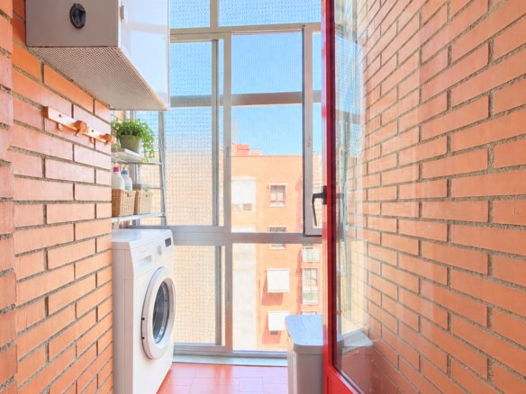 Piso en venta en Calle Avena, Usera.