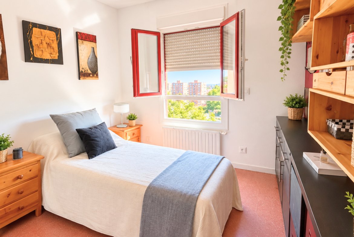 Piso en venta en Calle Avena, Usera.