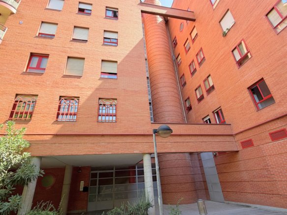 Piso en venta en Calle Avena, Usera.