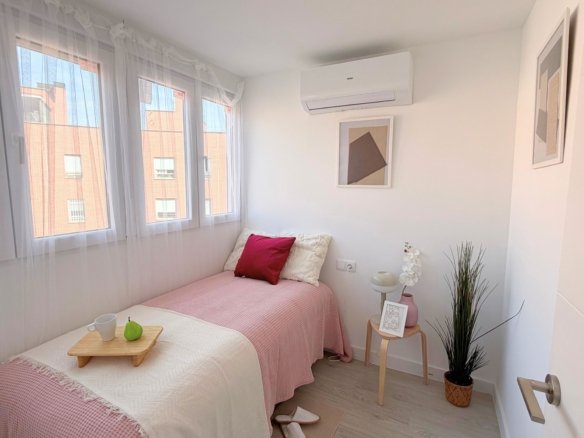 Piso en venta en Calle Álvarez, Tetuán, Madrid