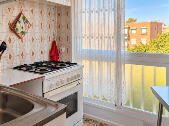 Piso en venta en Calle de Londres, Torrejón de Ardoz