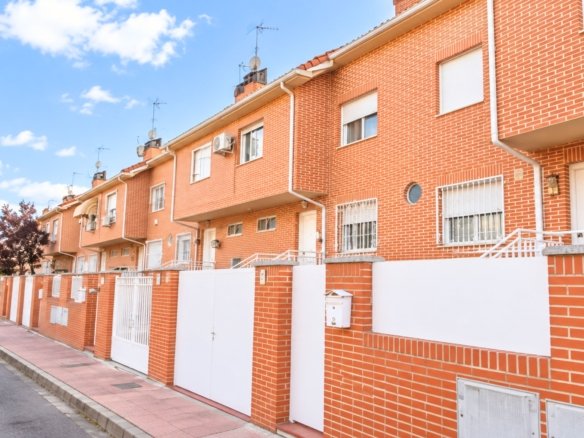 Chalet en venta en María Zambrano, Alcalá de Henares