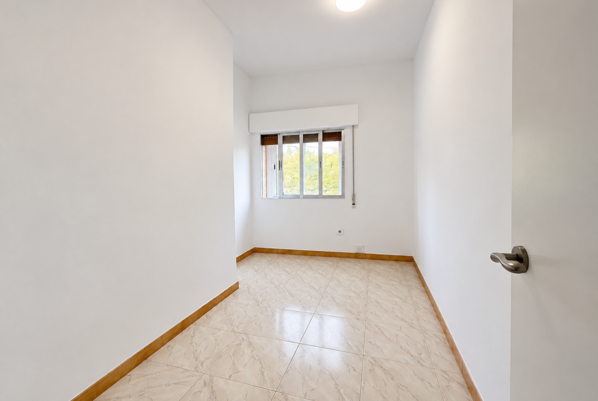 Piso en alquiler en Avenida Castilla-La Mancha, Valmojado, Toledo.